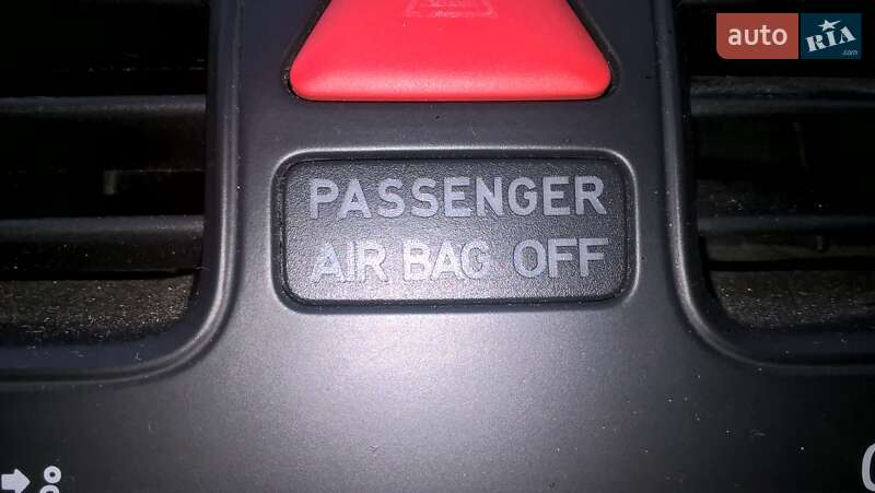 Седан Volkswagen Jetta 2006 в Львове