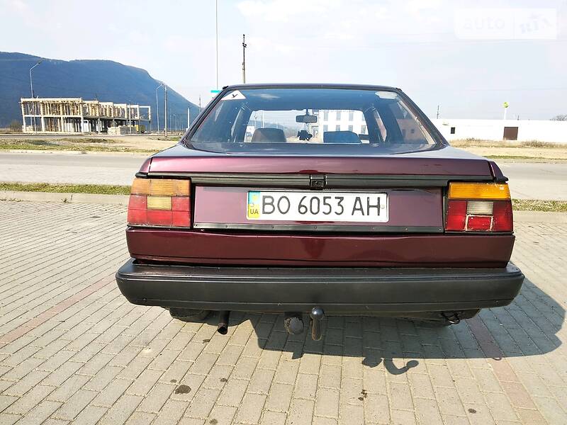Купе Volkswagen Jetta 1985 в Львові