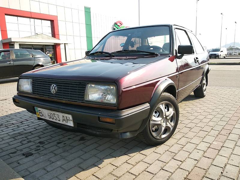 Купе Volkswagen Jetta 1985 в Львові