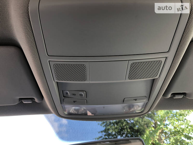 Седан Volkswagen Jetta 2014 в Ірпені