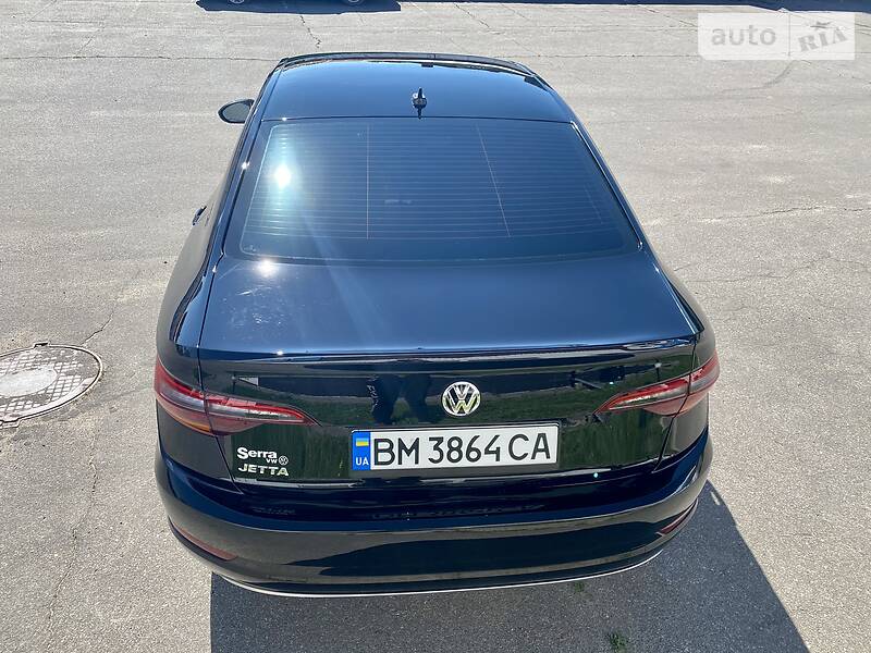 Седан Volkswagen Jetta 2018 в Сумах