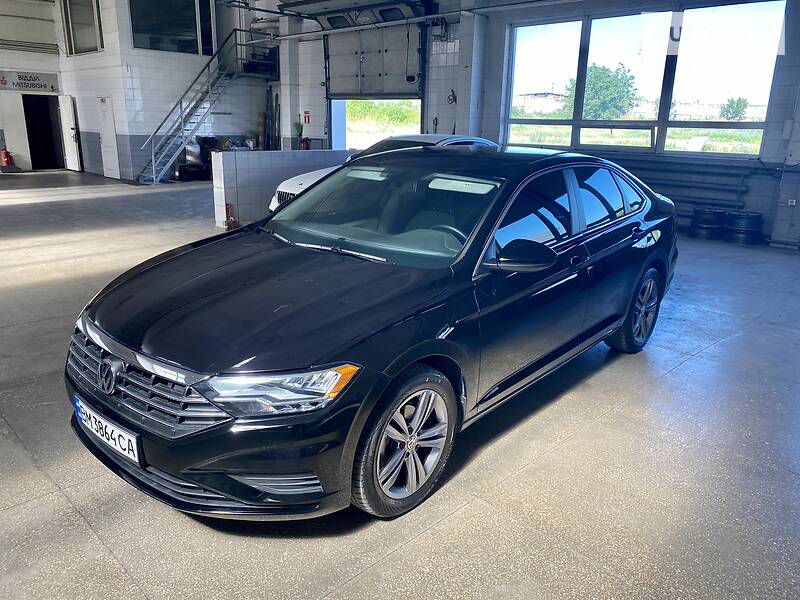Седан Volkswagen Jetta 2018 в Сумах