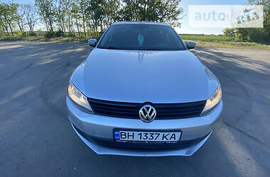 Седан Volkswagen Jetta 2013 в Черноморске