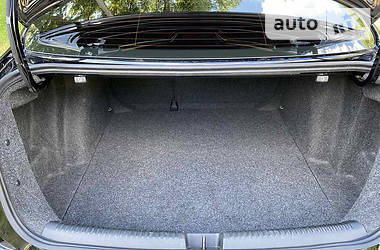 Седан Volkswagen Jetta 2016 в 