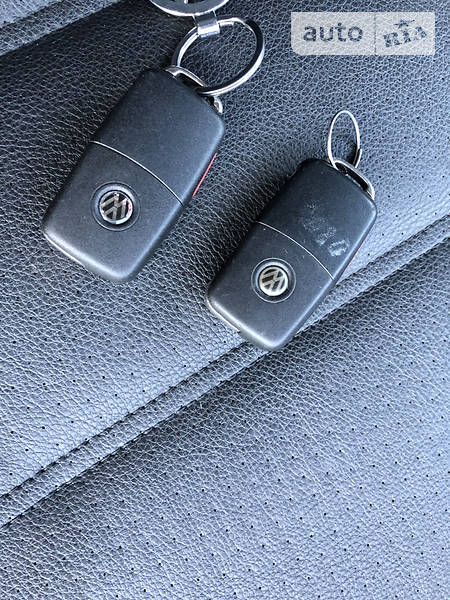 Седан Volkswagen Jetta 2011 в Луцьку