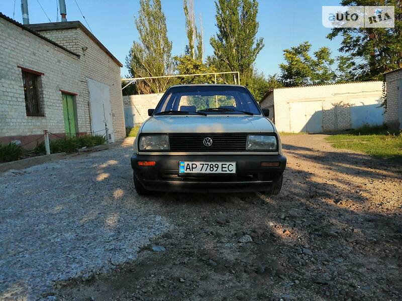 Хэтчбек Volkswagen Jetta 1987 в Мелитополе