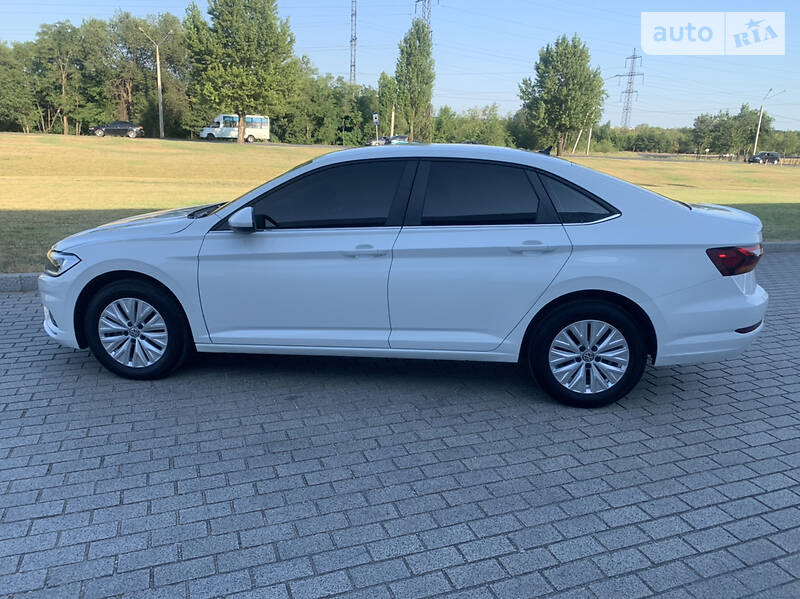 Седан Volkswagen Jetta 2018 в Кривому Розі
