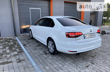 Седан Volkswagen Jetta 2017 в 