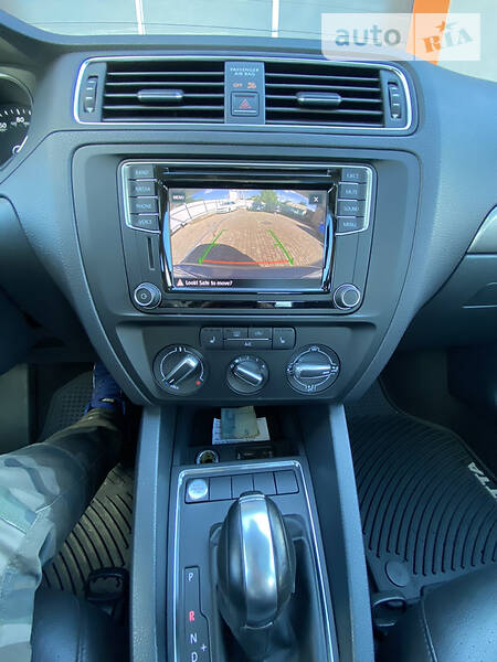 Седан Volkswagen Jetta 2016 в Києві