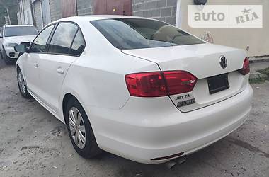 Седан Volkswagen Jetta 2013 в Днепре