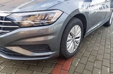 Седан Volkswagen Jetta 2019 в Снятине