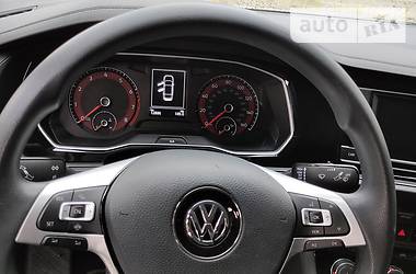 Седан Volkswagen Jetta 2019 в Киеве