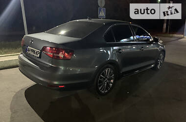 Седан Volkswagen Jetta 2015 в Краматорске