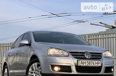 Седан Volkswagen Jetta 2007 в Одессе