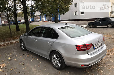 Седан Volkswagen Jetta 2015 в Березному