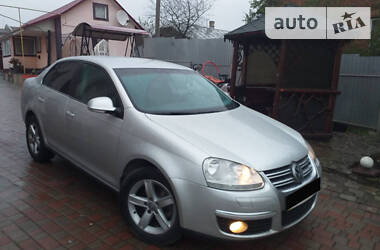 Седан Volkswagen Jetta 2007 в Тернополе