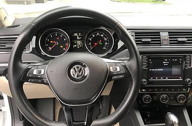 Седан Volkswagen Jetta 2015 в Ивано-Франковске