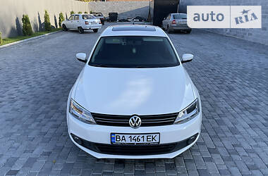 Седан Volkswagen Jetta 2013 в Кропивницькому