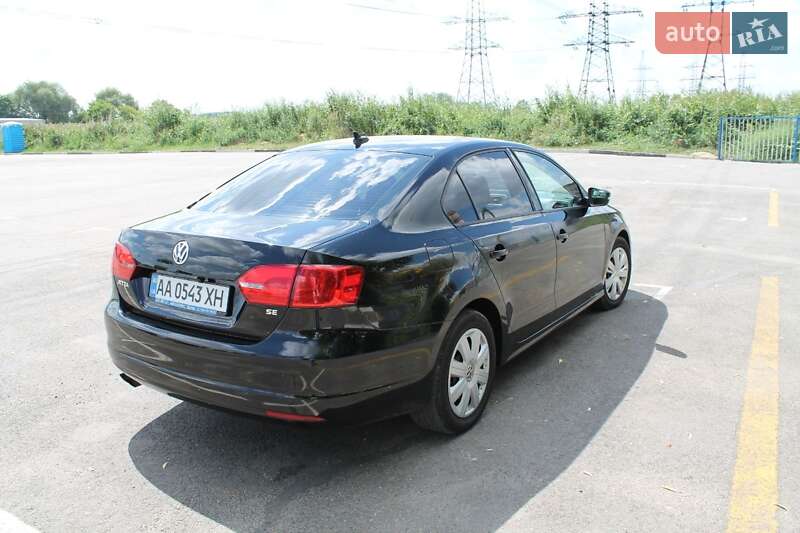 Седан Volkswagen Jetta 2014 в Харькове