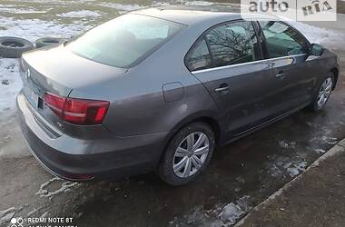 Седан Volkswagen Jetta 2017 в Днепре