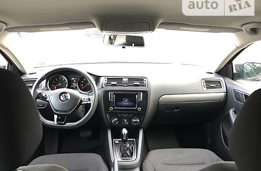 Седан Volkswagen Jetta 2016 в Киеве