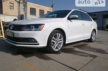 Седан Volkswagen Jetta 2016 в Киеве