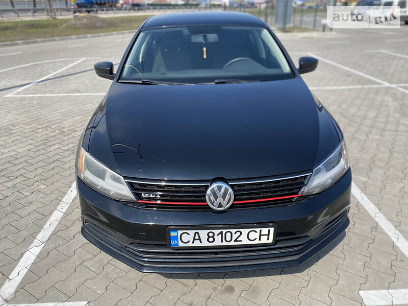 Седан Volkswagen Jetta 2015 в Вышгороде