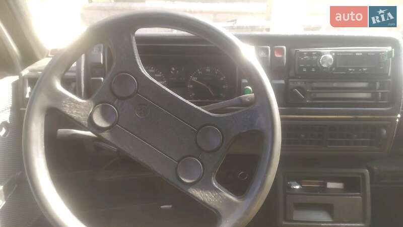 Седан Volkswagen Jetta 1986 в Березному