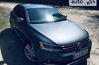 Седан Volkswagen Jetta 2015 в Киеве