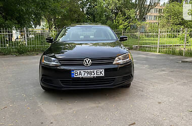 Седан Volkswagen Jetta 2011 в Кропивницькому