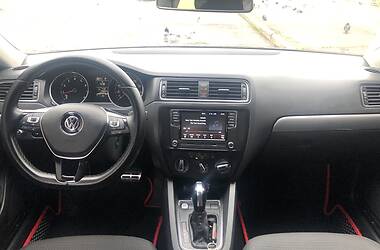 Седан Volkswagen Jetta 2015 в Черкасах