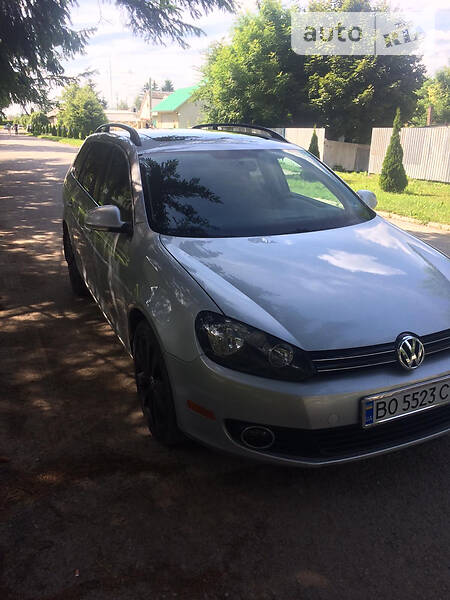 Универсал Volkswagen Jetta 2011 в Тернополе