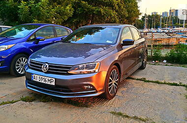 Седан Volkswagen Jetta 2016 в Києві