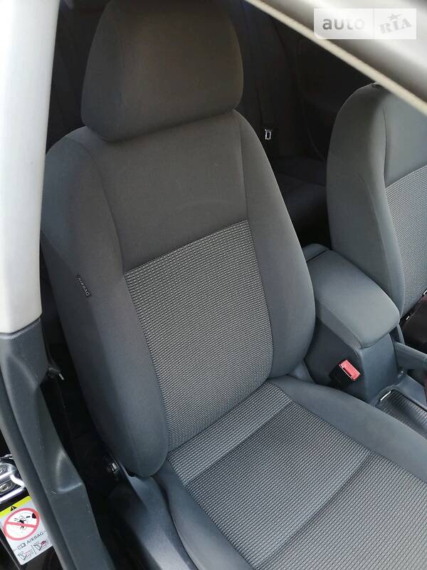 Седан Volkswagen Jetta 2008 в Селидовому