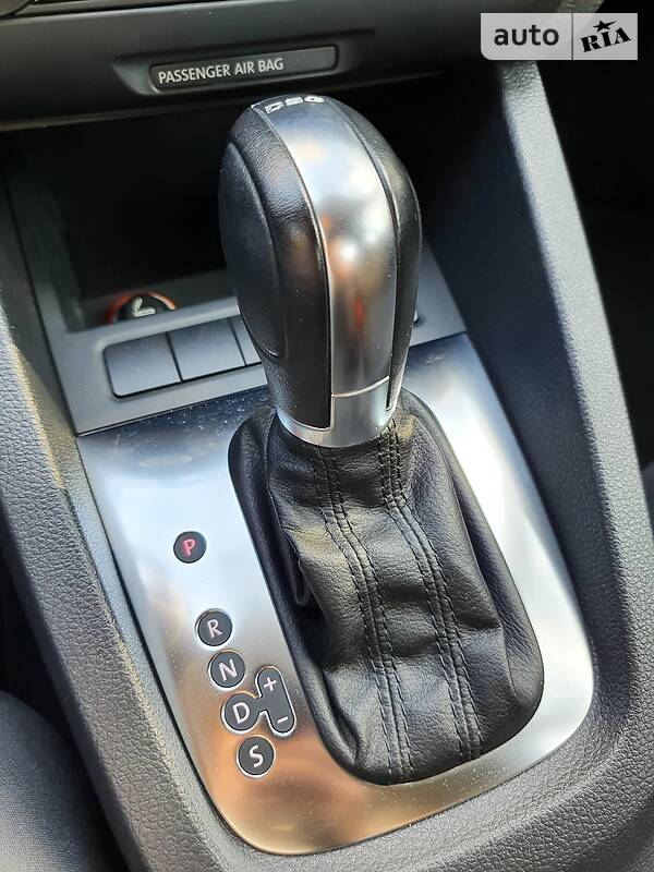 Седан Volkswagen Jetta 2011 в Києві