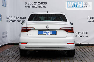 Седан Volkswagen Jetta 2018 в Луцке