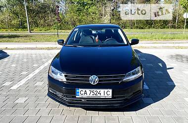 Седан Volkswagen Jetta 2016 в Черкасах