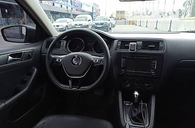 Седан Volkswagen Jetta 2015 в Первомайске