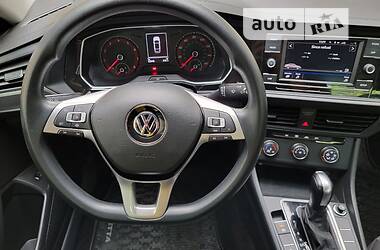 Седан Volkswagen Jetta 2019 в Днепре