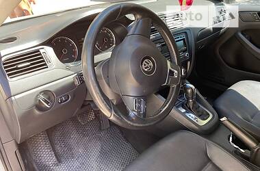 Седан Volkswagen Jetta 2012 в Вінниці