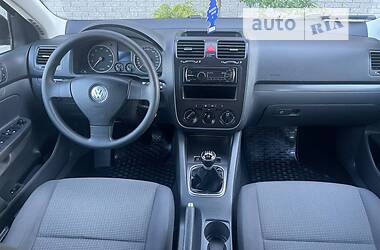 Седан Volkswagen Jetta 2008 в Ровно