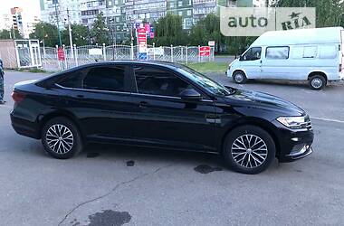 Седан Volkswagen Jetta 2019 в Сумах