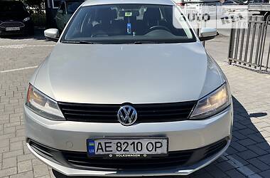 Седан Volkswagen Jetta 2011 в Днепре