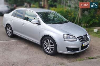 Седан Volkswagen Jetta 2009 в Киеве