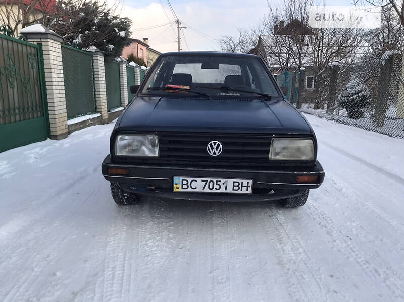 Седан Volkswagen Jetta 1985 в Львове