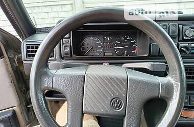 Седан Volkswagen Jetta 1990 в Рівному