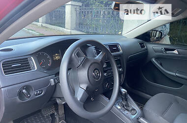 Седан Volkswagen Jetta 2013 в Умани