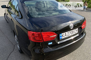 Седан Volkswagen Jetta 2011 в Киеве