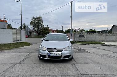 Седан Volkswagen Jetta 2006 в Староконстантинове