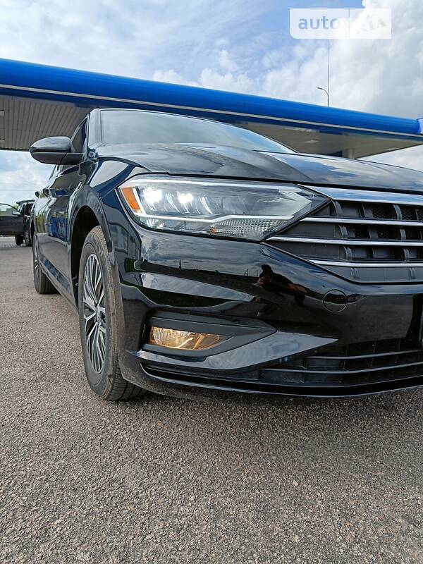 Седан Volkswagen Jetta 2019 в Харькове